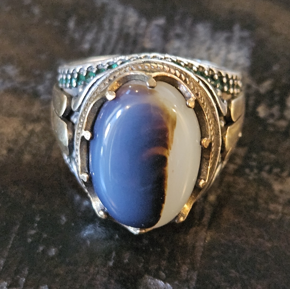 Vintage Sterling Silver Yemeni Agate Ring